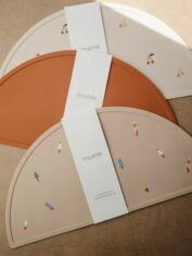 mushie_placemat_-_rocket_ship_1
